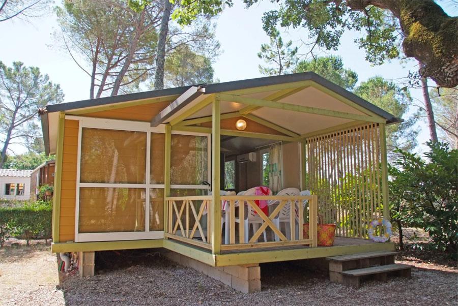 Camping Lou Cantaire Hotel ฟายองซ์ ภายนอก รูปภาพ