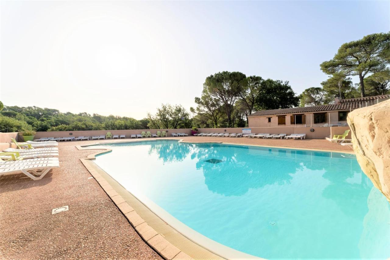 Camping Lou Cantaire Hotel ฟายองซ์ ภายนอก รูปภาพ