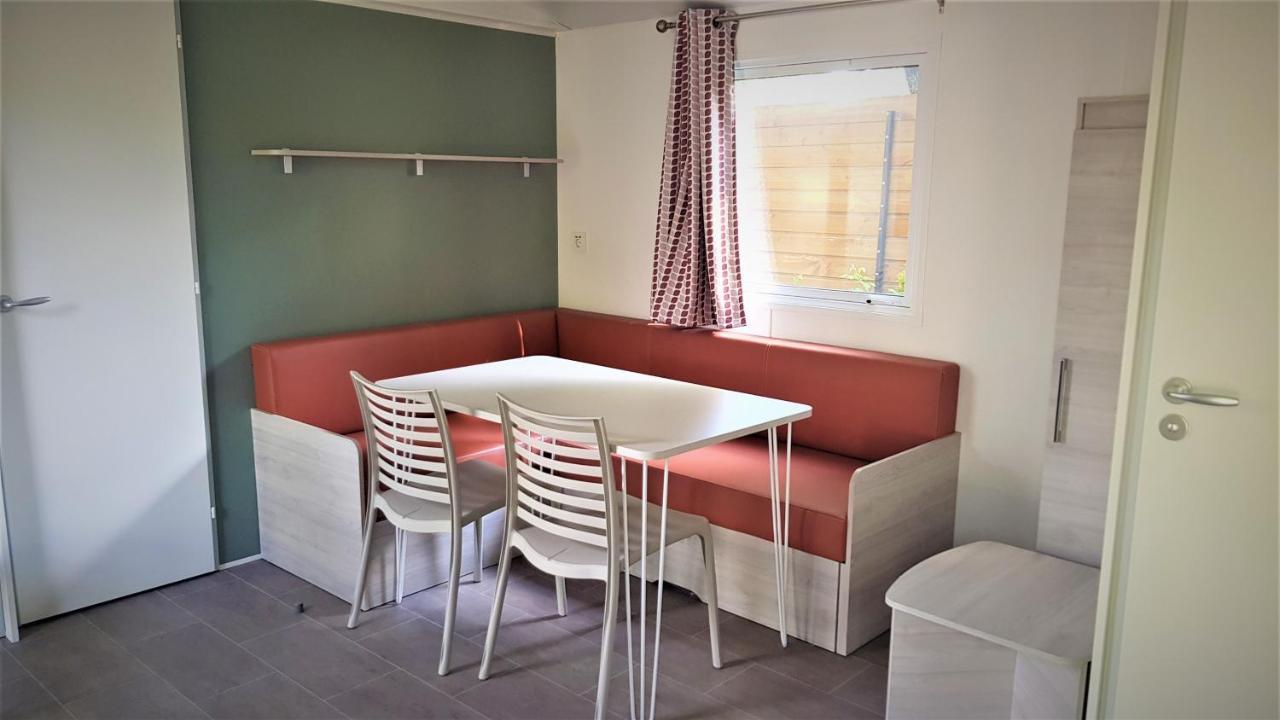 Camping Lou Cantaire Hotel ฟายองซ์ ภายนอก รูปภาพ