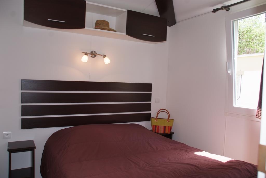 Camping Lou Cantaire Hotel ฟายองซ์ ภายนอก รูปภาพ