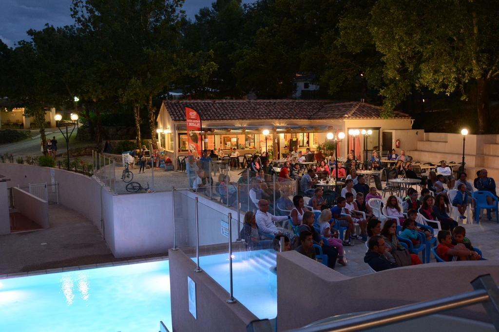 Camping Lou Cantaire Hotel ฟายองซ์ ภายนอก รูปภาพ